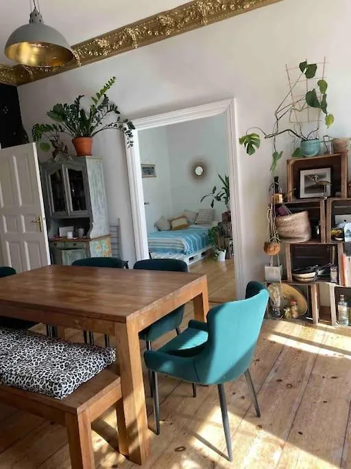 Enjoy Prenzlauer Berg At Its Best - Bright, Spacious, Ideally Located On 60M2 For 2 People 柏林