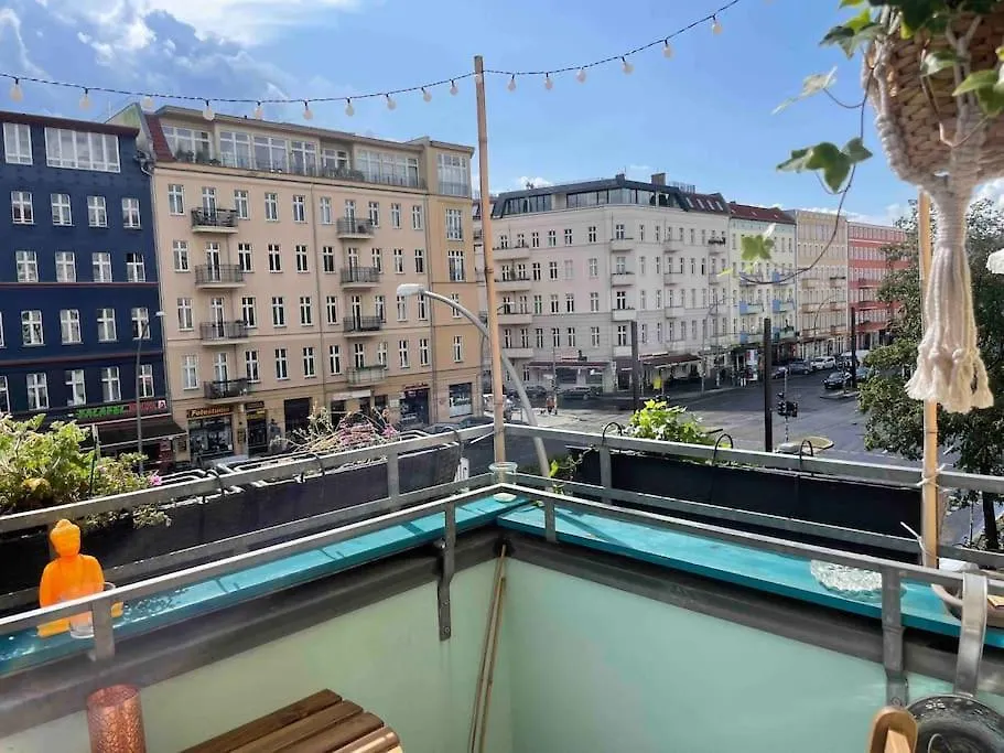 Enjoy Prenzlauer Berg At Its Best - Bright, Spacious, Ideally Located On 60M2 For 2 People Německo