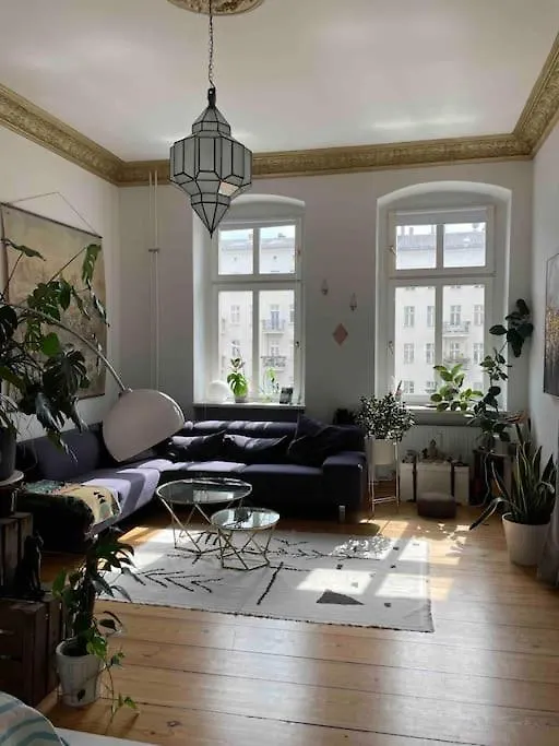 Enjoy Prenzlauer Berg At Its Best - Bright, Spacious, Ideally Located On 60M2 For 2 People
